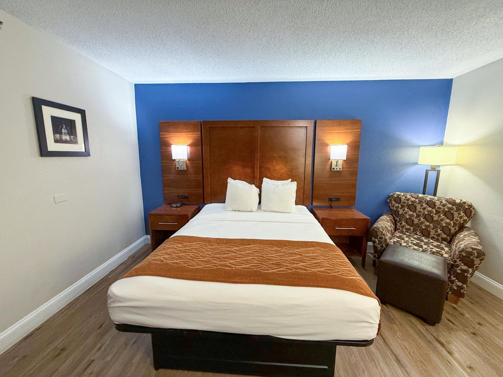 Comfort Inn&Suites St. Louis-Hazelwood Buitenkant foto
