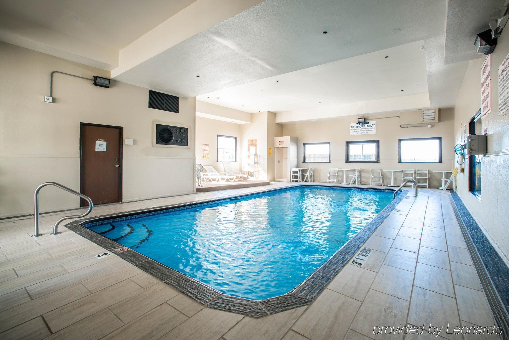 Comfort Inn&Suites St. Louis-Hazelwood Buitenkant foto